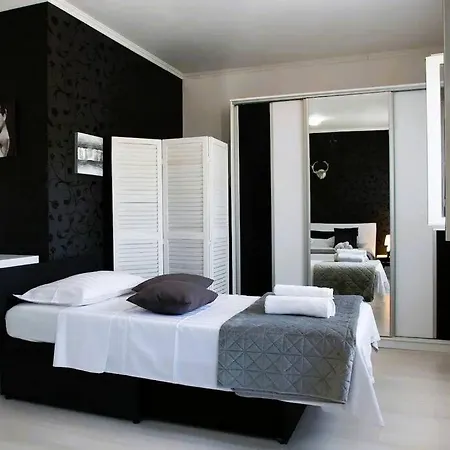 Daire Kerum Rooftop With Intex Pure *