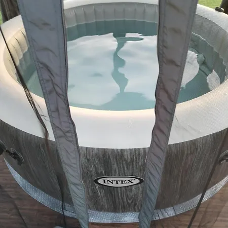 Kerum Rooftop With Intex Pure Stobreč