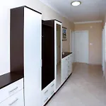 Kerum Rooftop With Intex Pure Apartament