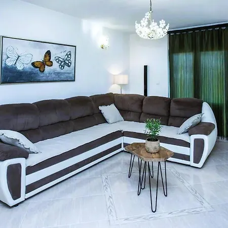 Apartament Kerum Rooftop With Intex Pure Stobreč