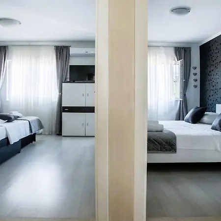 Apartament Kerum Rooftop With Intex Pure