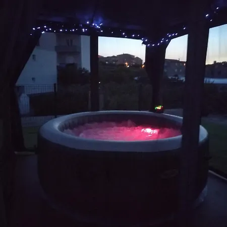 Kerum Rooftop With Intex Pure Apartament