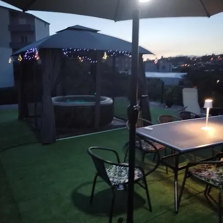 Kerum Rooftop With Intex Pure Stobreč