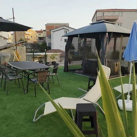 公寓 Kerum Rooftop With Intex Pure *